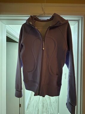 lululemon athletica Lavender Zip-Up Hoodie